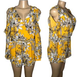 Cold Shoulder Long Sleeve Women Floral Yellow Romper Size L Short Jumpsuit